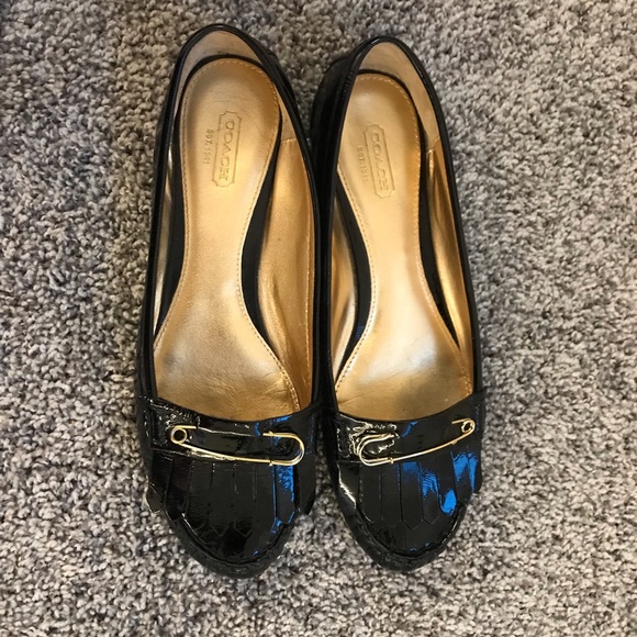 Coach Shoes - Coach patent flats